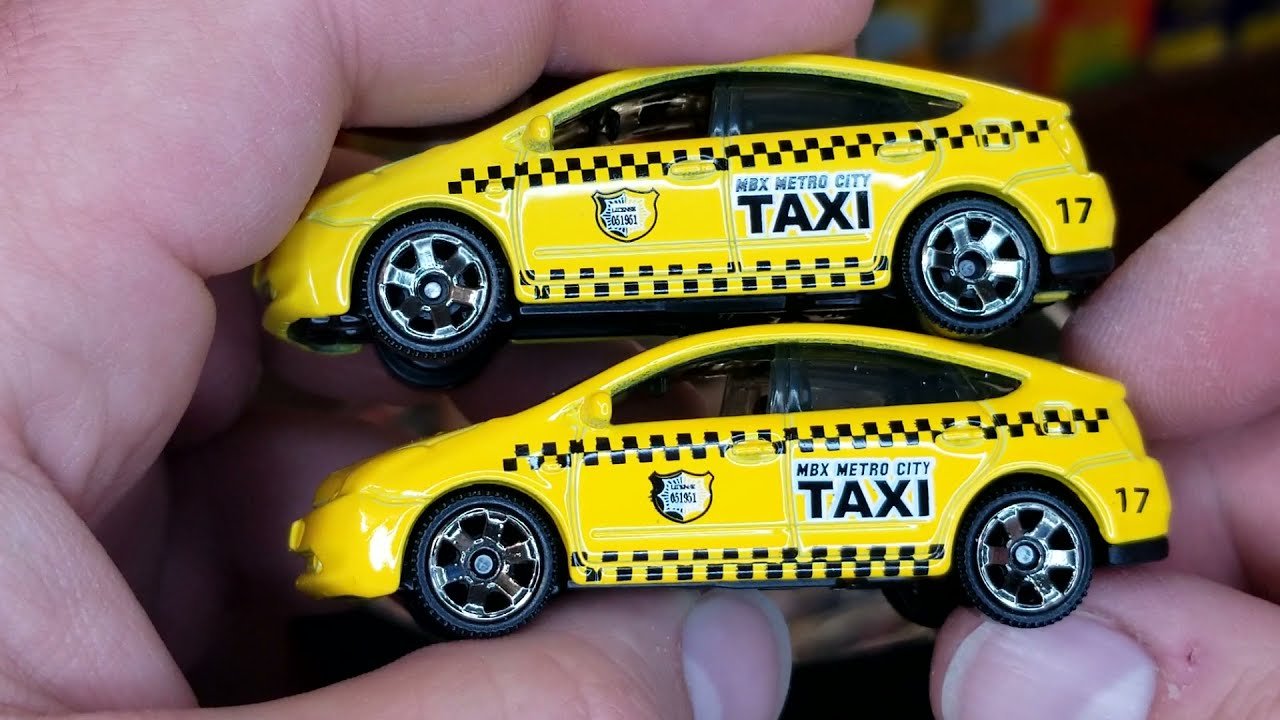 Unboxing: Matchbox 2021 EV and Hybrid 5 pack (with comparisons)