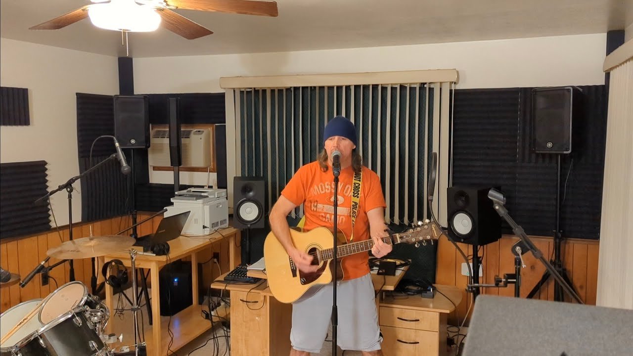 EV Evolve 30m / Yamaha DBR10 Comparison With Shure Wired & Wireless Beta58a (For The Heck of It)