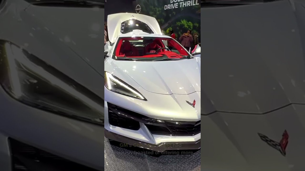 GM Ditches Apple CarPlay in EVs: Good or Bad Move? #shorts #stocks #invest #stockmarket