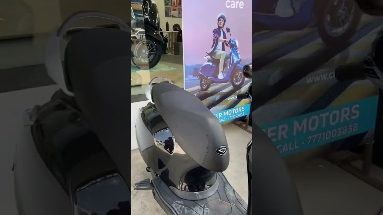 Bajaj Chetak Ev scoters | one charge me 90 KM |#shorts #bajajchetakelectricscooter #chetakelectric